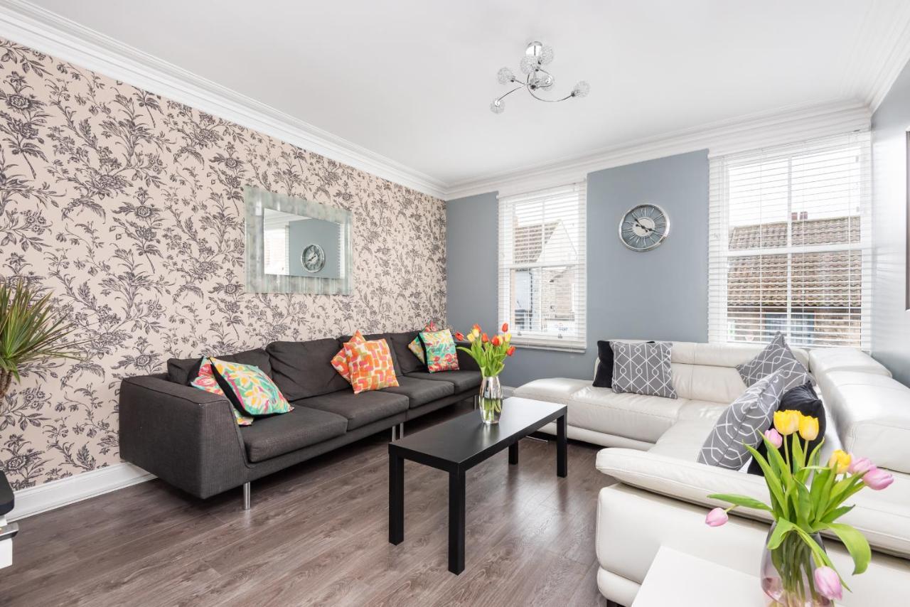 Pickering Rooftop Terrace Екстериор снимка