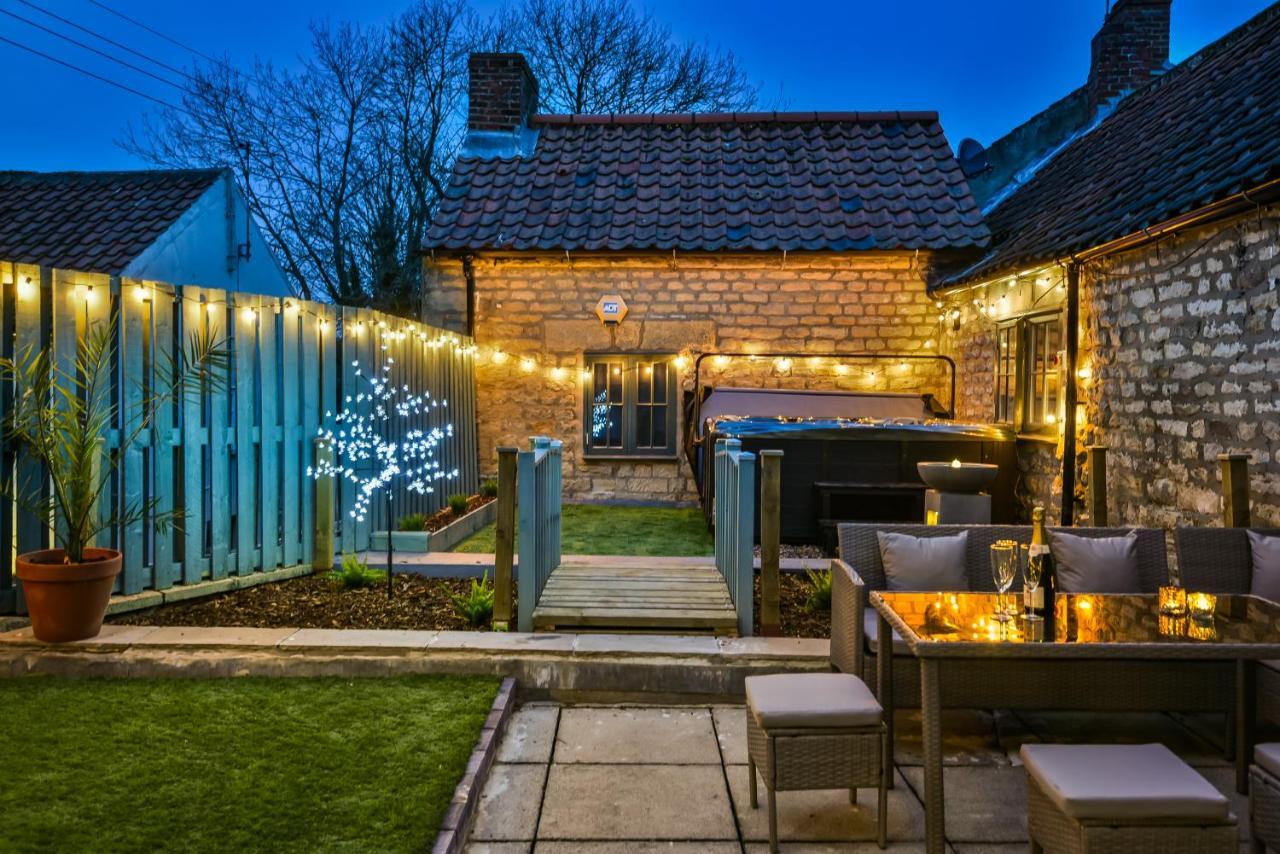 Pickering Rooftop Terrace Екстериор снимка
